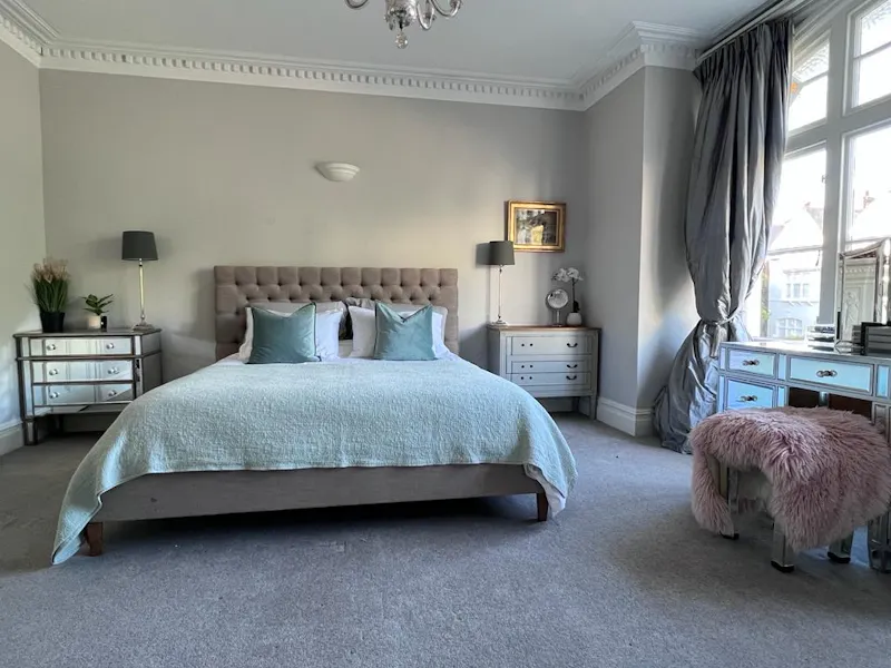 Victorian Terrace Putney Home, B2044 (photo 19)