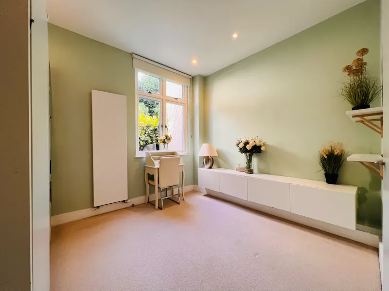 Victorian Terrace Putney Home, B2044 (photo 25)