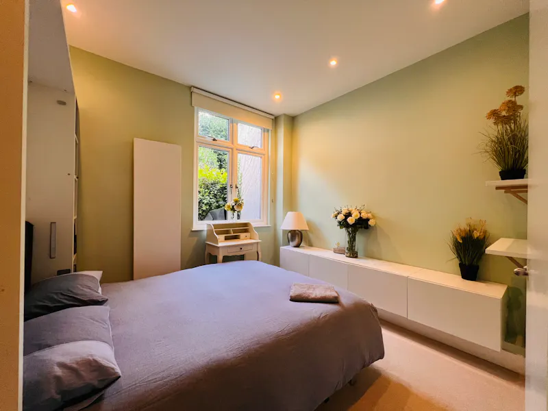 Bedroom at Victorian Terrace Putney Home, B2044 (photo 24)