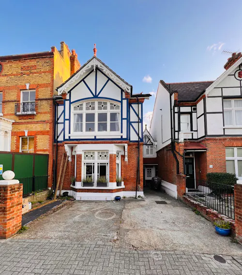 Victorian Terrace Putney Home, B2044