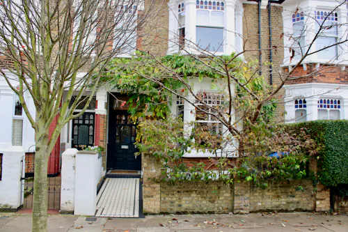 Queens Park Victorian home, B1908