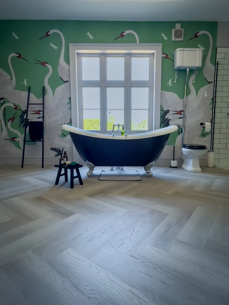 Bathroom at Impressive Lincolnshire home, A1615 (photo 25)