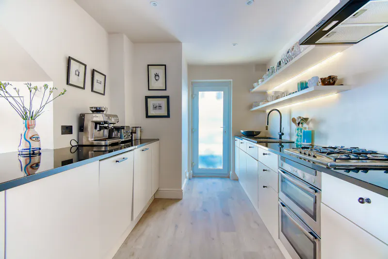 Kitchen at Belsize Park Penthouse, F1241 (photo 8)