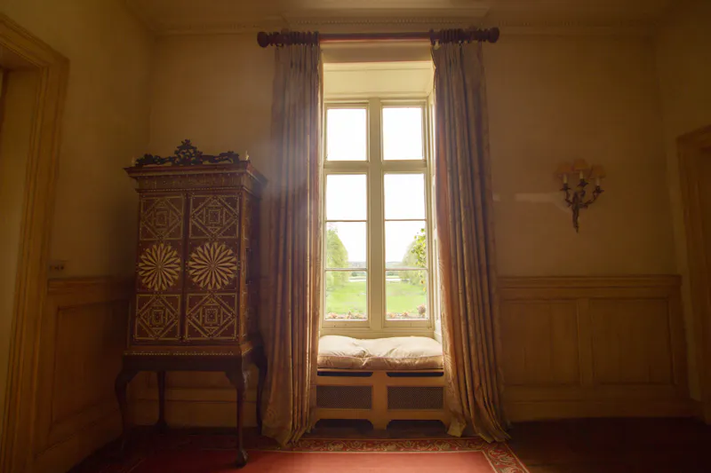 Entrance hall at Pangbourne Thameside estate , M130 (photo 17)