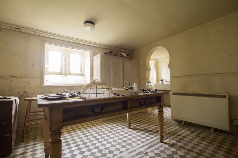 Kitchen at Pangbourne Thameside estate , M130 (photo 14)