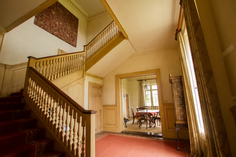 Staircase at Pangbourne Thameside estate , M130 (photo 8)