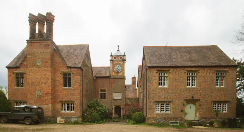 Pangbourne Thameside estate , M130 (photo 6)