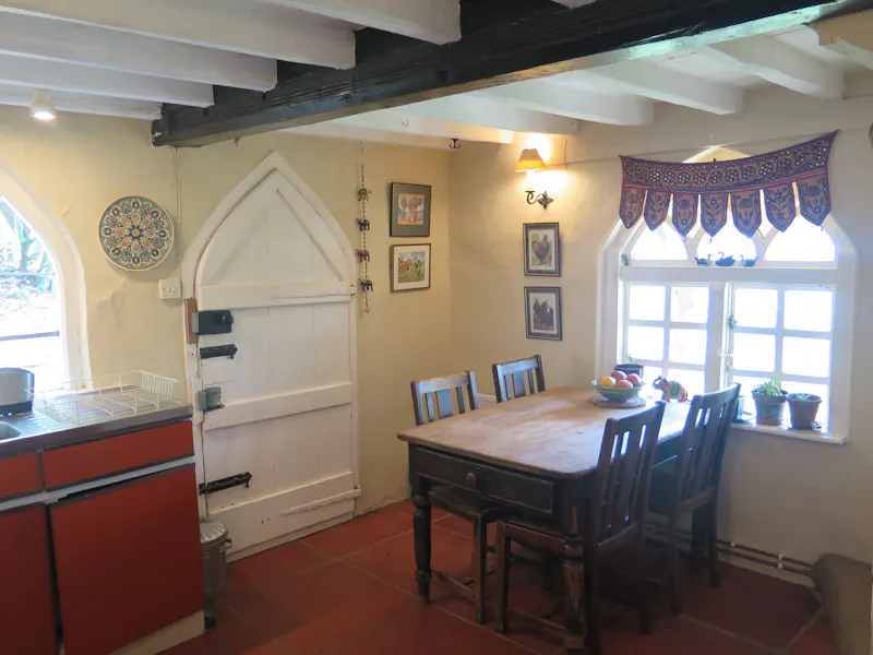 Pangbourne Thameside estate , M130 (photo 40)