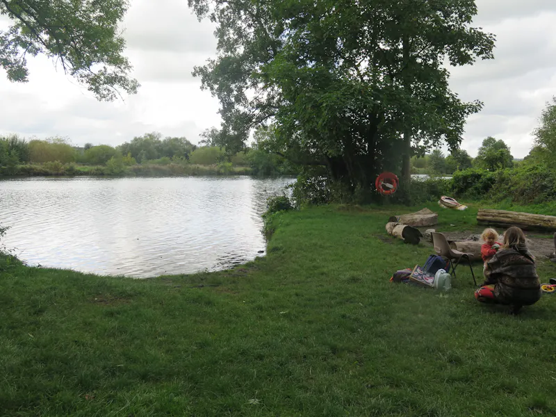Pangbourne Thameside estate , M130 (photo 50)