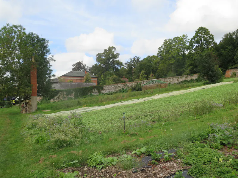 Pangbourne Thameside estate , M130 (photo 77)