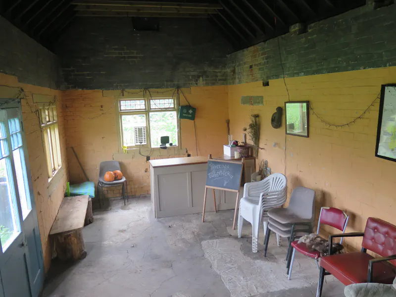 Pangbourne Thameside estate , M130 (photo 88)