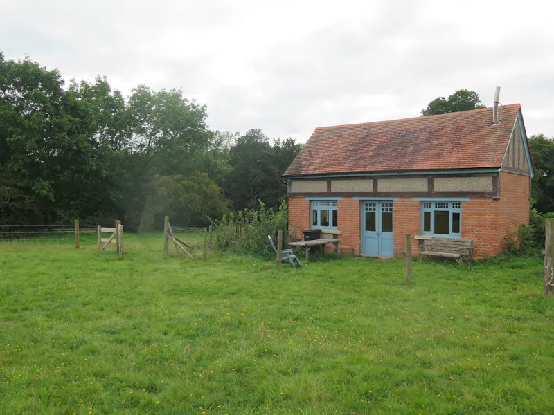 Pangbourne Thameside estate , M130 (photo 86)