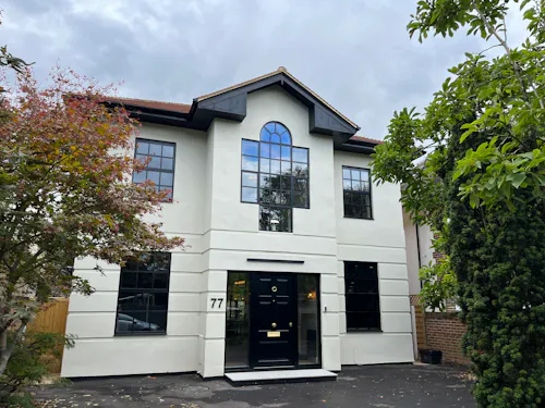 Modern house by Richmond Park, D2747
