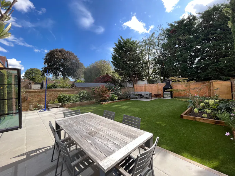 Terrace/Patio at Modern house by Richmond Park, D2747 (photo 21)