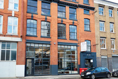 Loft studio in Old Street, N547