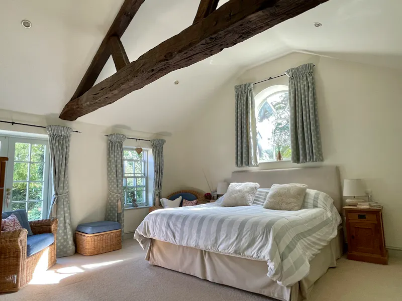 Beams at Barn conversion in Swanmore, D2743 (photo 40)