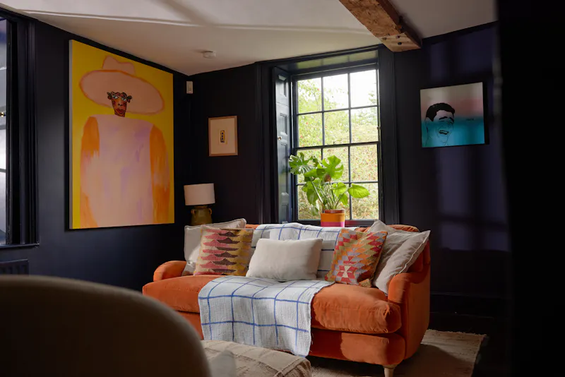 Living Room at Farmhouse Hotel in Deal, R869 (photo 8)