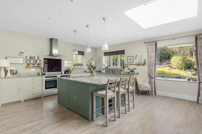 Kitchen at 1930's Bromley Family Home, D2906 (photo 10)