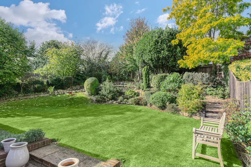 Garden at 1930's Bromley Family Home, D2906 (photo 25)