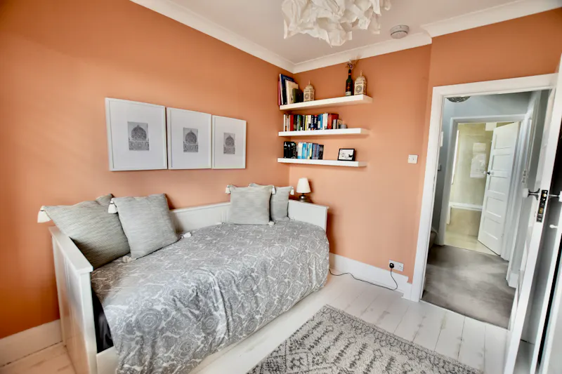 1920's Friary Park Home, E526 (photo 22)