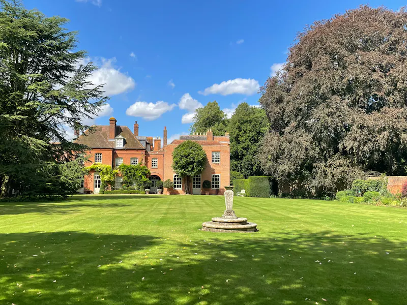 Garden at North Essex Georgian estate, A1618 (photo 15)