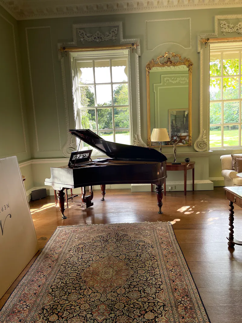 Piano at North Essex Georgian estate, A1618 (photo 8)