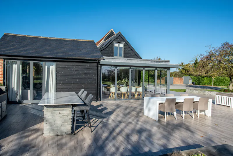 Terrace/Patio at Whempstead barn conversion, D2750 (photo 48)