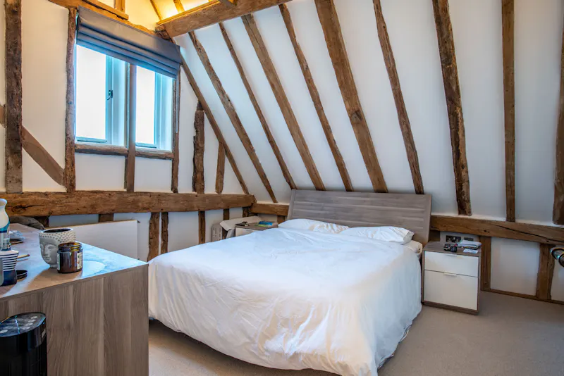 Bedroom at Whempstead barn conversion, D2750 (photo 36)