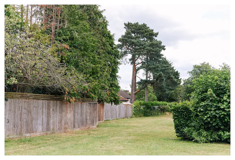 Large Watford Heath family home, D2751 (photo 52)