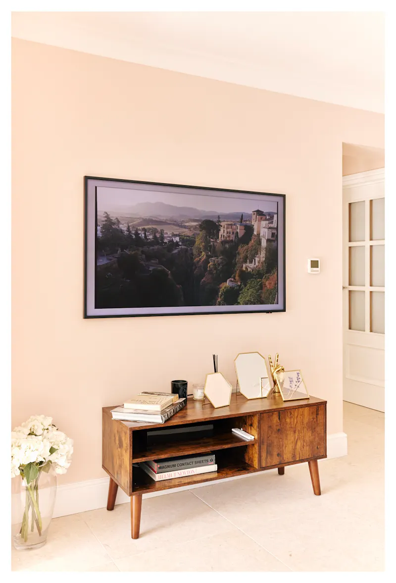 Large Watford Heath family home, D2751 (photo 20)