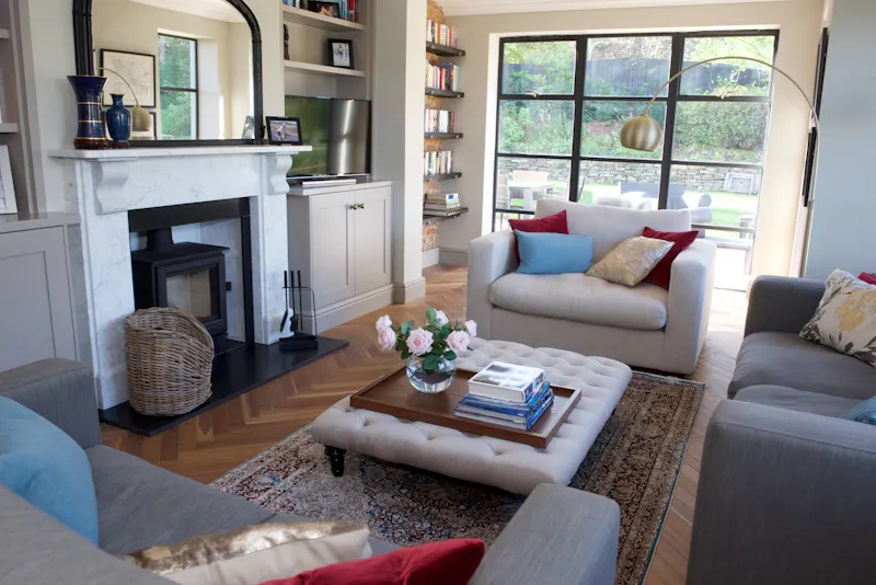 Fireplace at Modern Churt country house, D2758 (photo 15)