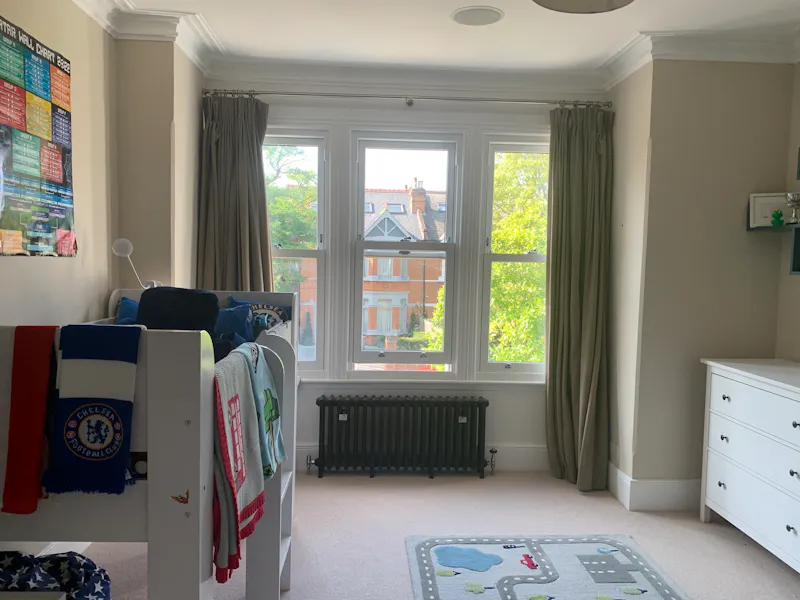 Bedroom - child's at Edwardian semi in Clapham, E549 (photo 19)