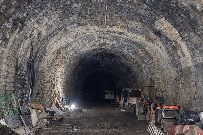 Derelict Yorkshire Tunnel, Q157 (photo 7)