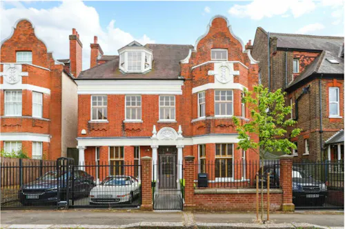 Ealing Common detached home, B2034