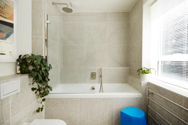 Tiled at  1960s Sydenham townhouse, K494 (photo 18)