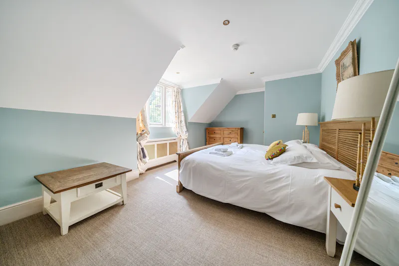 Bedroom at Vacant modern Ascot pool house , M345 (photo 22)