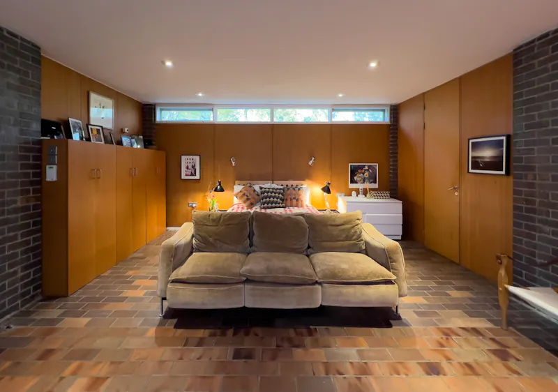 Bedroom at Mid-century Wiltshire Retreat, K499 (photo 17)