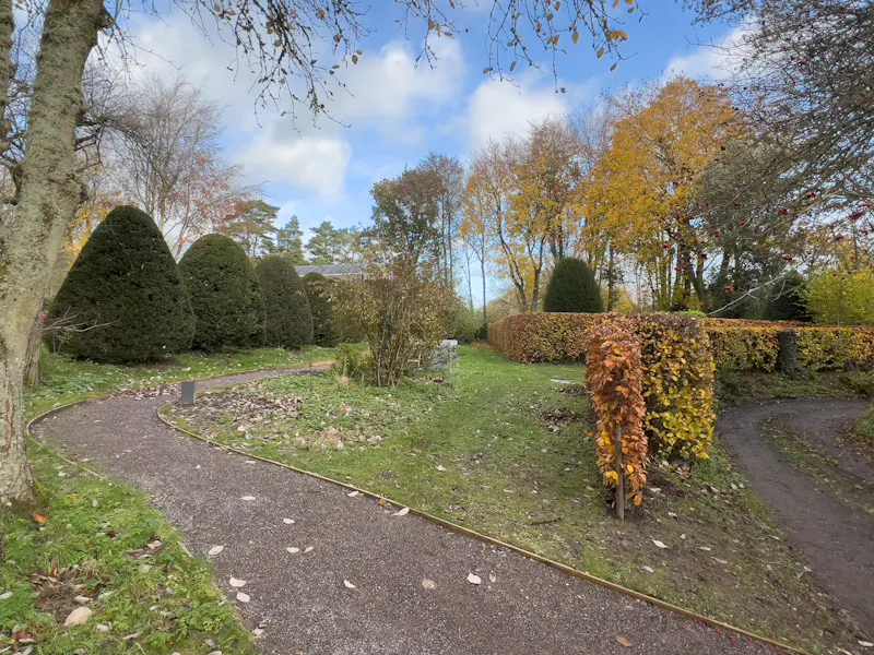 Mid-century Wiltshire Retreat, K499 (photo 48)