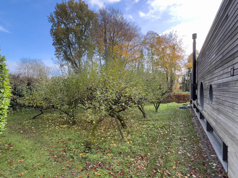 Mid-century Wiltshire Retreat, K499 (photo 35)