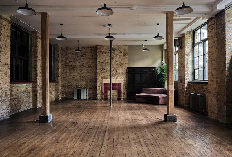 Floor - wooden at Neo-Gothic Shoreditch Studio, N550 (photo 3)