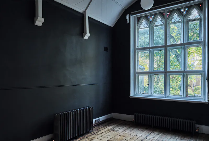 Neo-Gothic Shoreditch Studio, N550 (photo 31)