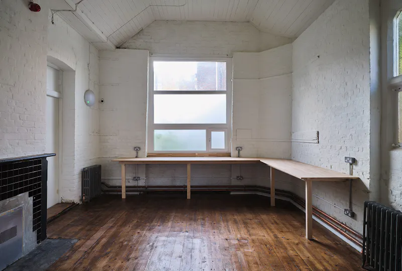 Floor - wooden at Neo-Gothic Shoreditch Studio, N550 (photo 36)