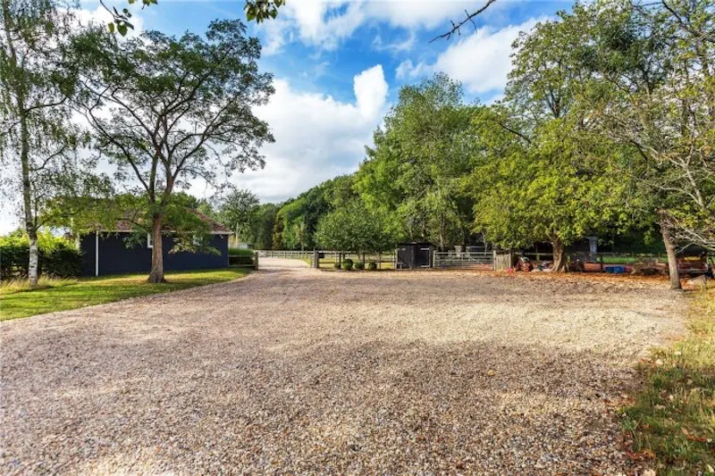 Driveway at Modern Horely Ranch, K495 (photo 13)