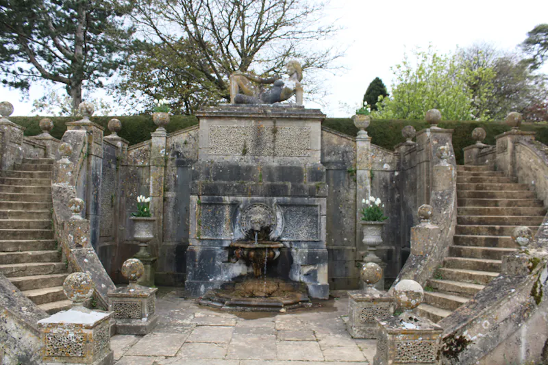 Staircase at Calne country house & gardens, A45 (photo 18)