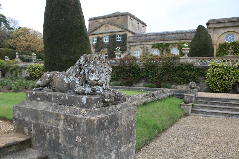 Calne country house & gardens, A45 (photo 20)