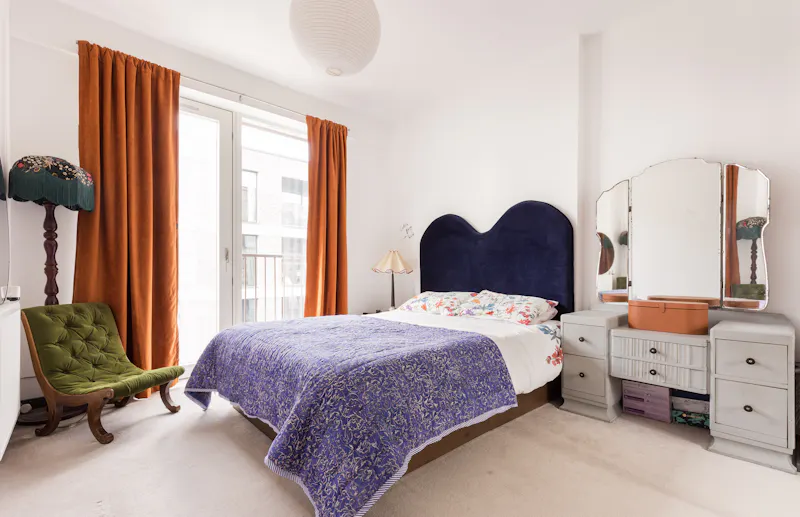 Bedroom at New build flat in Hackney Wick, F1244 (photo 6)