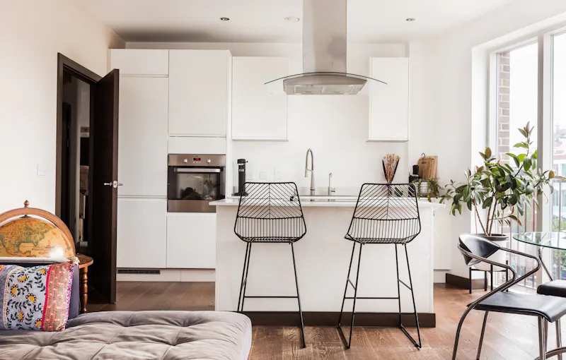 Kitchen at New build flat in Hackney Wick, F1244 (photo 4)