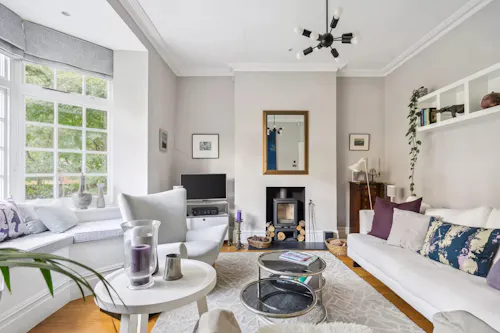 Victorian semi in Bedford Park, E528