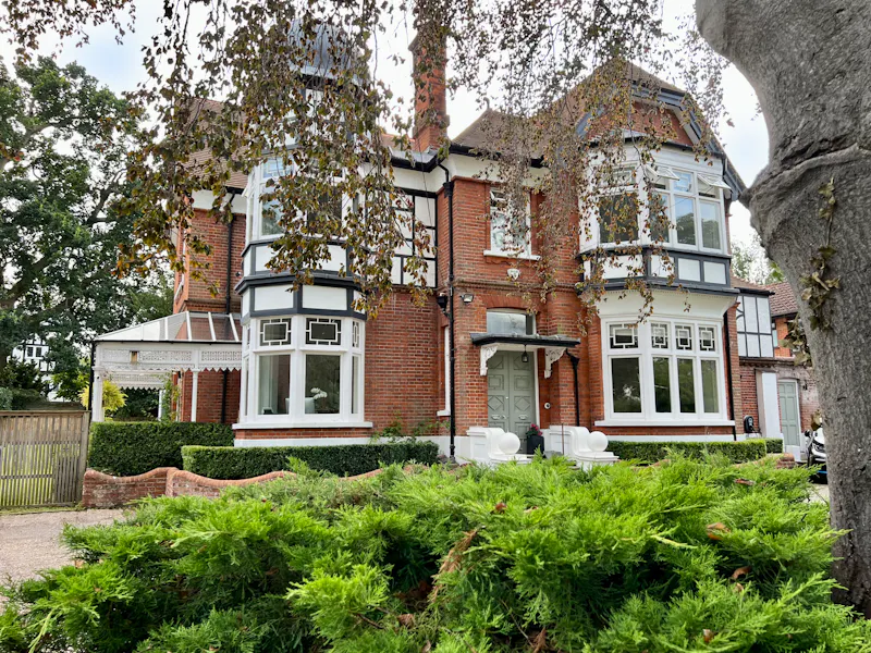 Detached Maidenhead Home, E463 (photo 1)