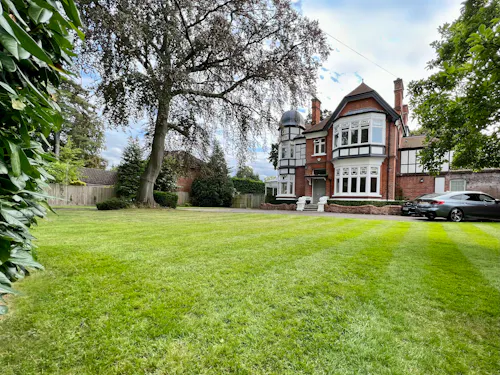 Detached Maidenhead Home, E463